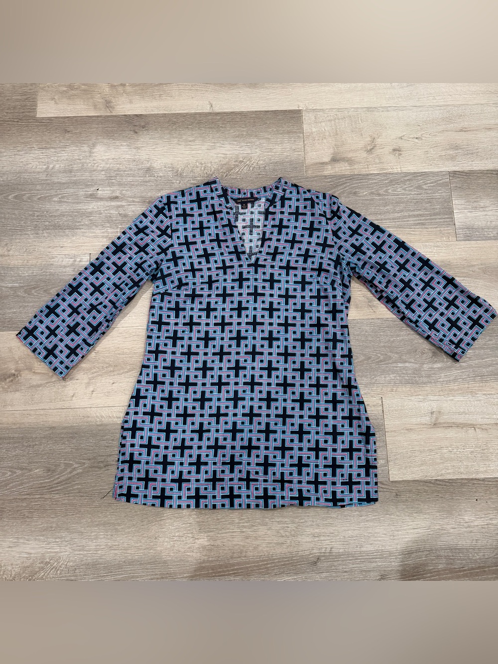 346 Brooks Brothers Women's Size M Geometric Tunic Top Cotton Lightweight Preppy